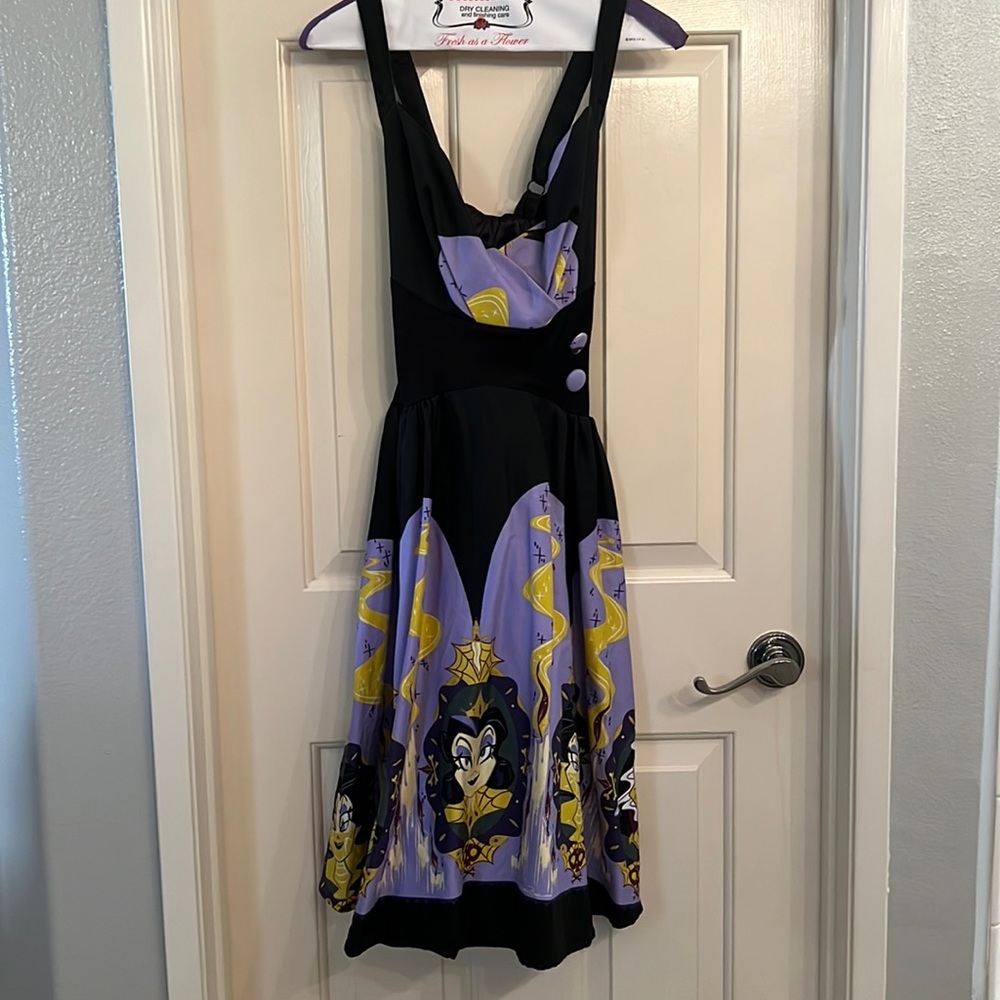 Pinup Girl Clothing Transforming Witch Dress M